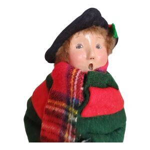 2004 Byers Choice The Carolers Boy Holding Christmas Pretzel